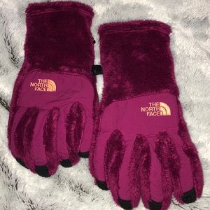 North Face Gloves